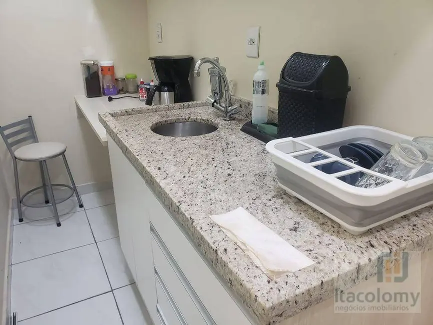 Foto 3 de Sala Comercial à venda e para alugar, 55m2 em Alphaville Conde II, Barueri - SP