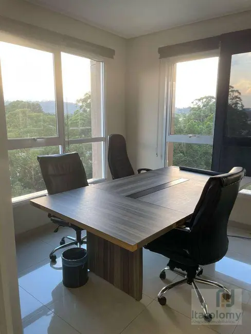 Foto 2 de Sala Comercial para alugar, 85m2 em Alphaville Conde II, Barueri - SP