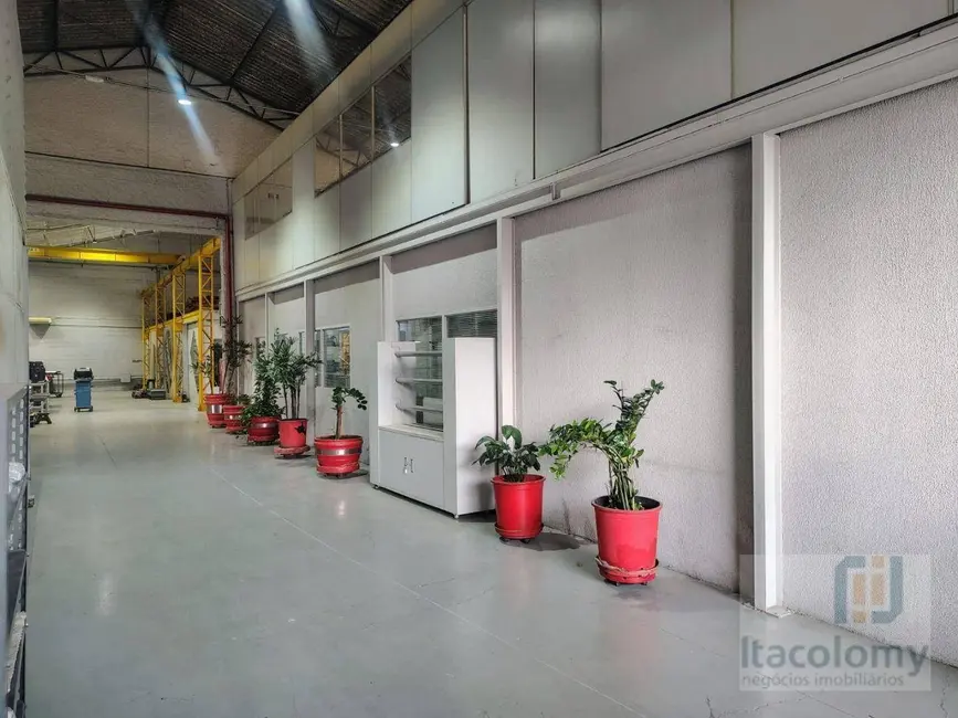Foto 7 de Armazém / Galpão para alugar, 1311m2 em Alphaville Industrial, Barueri - SP