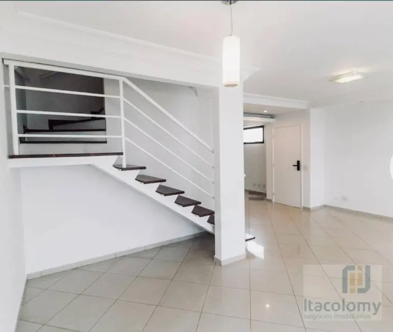 Casa de Condomínio com 3 quartos para alugar, 164m2 em Tamboré, Santana De Parnaiba - SP - imagem 6 Foto 6 de Casa de Condomínio com 3 quartos para alugar, 164m2 em Tamboré, Santana De Parnaiba - SP