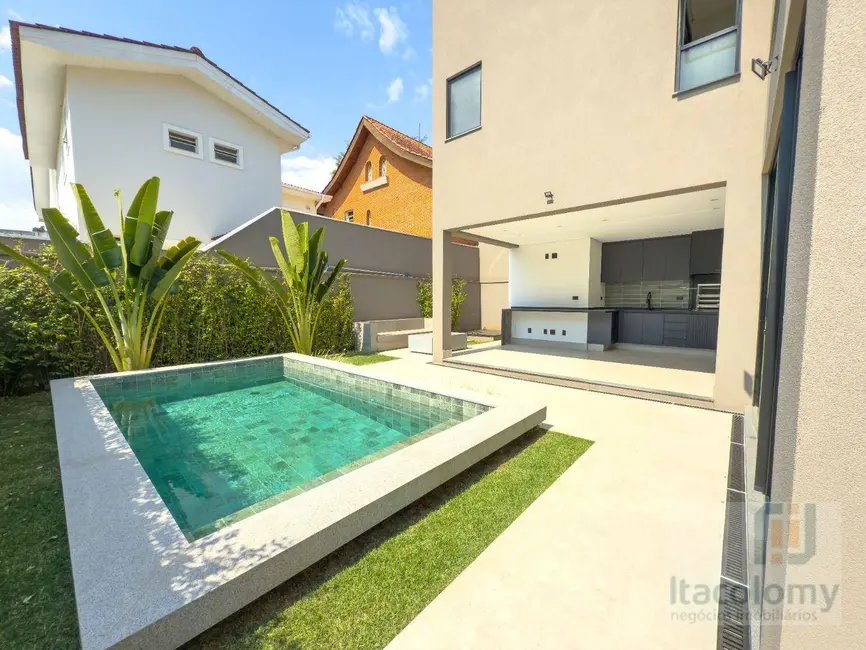 Foto 2 de Casa de Condomínio com 4 quartos à venda, 360m2 em Santana De Parnaiba - SP