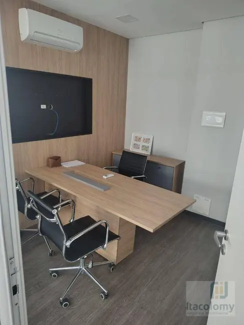 Foto 4 de Sala Comercial para alugar, 171m2 em Alphaville Empresarial, Barueri - SP