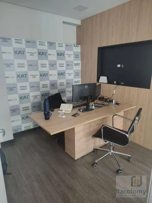 Foto 6 de Sala Comercial para alugar, 171m2 em Alphaville Empresarial, Barueri - SP