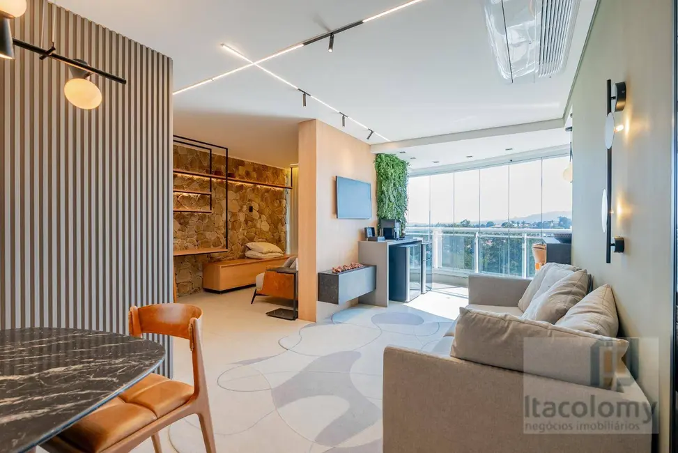 Foto 1 de Apartamento com 1 quarto à venda e para alugar, 69m2 em Empresarial 18 do Forte, Barueri - SP