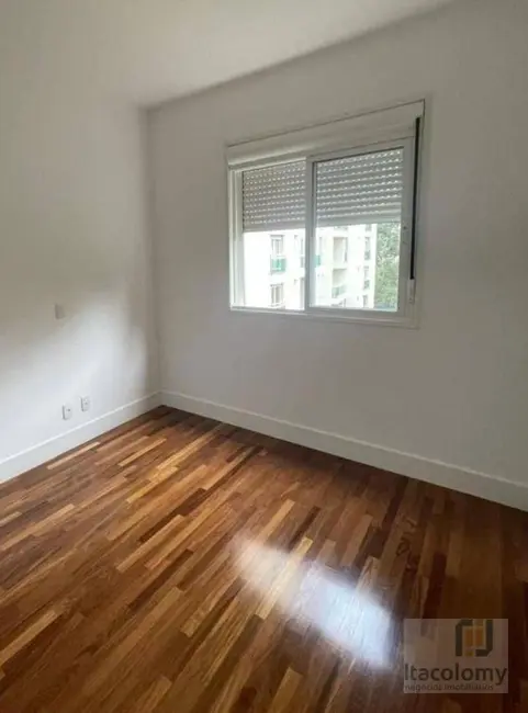 Apartamento com 3 quartos à venda e para alugar, 156m2 em Tamboré, Santana De Parnaiba - SP - imagem 8 Foto 8 de Apartamento com 3 quartos à venda e para alugar, 156m2 em Tamboré, Santana De Parnaiba - SP