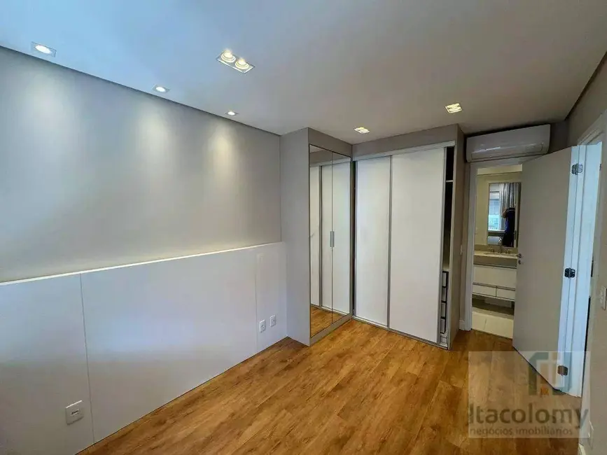 Foto 9 de Apartamento com 1 quarto para alugar, 49m2 em Alphaville Industrial, Barueri - SP