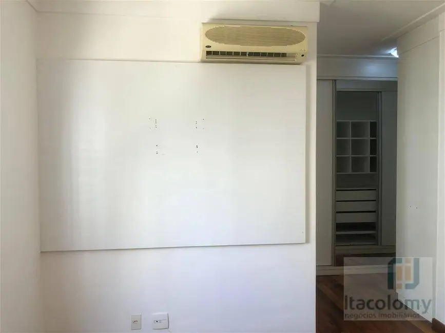 Apartamento com 3 quartos para alugar, 158m2 em Santana De Parnaiba - SP - imagem 6 Foto 6 de Apartamento com 3 quartos para alugar, 158m2 em Santana De Parnaiba - SP