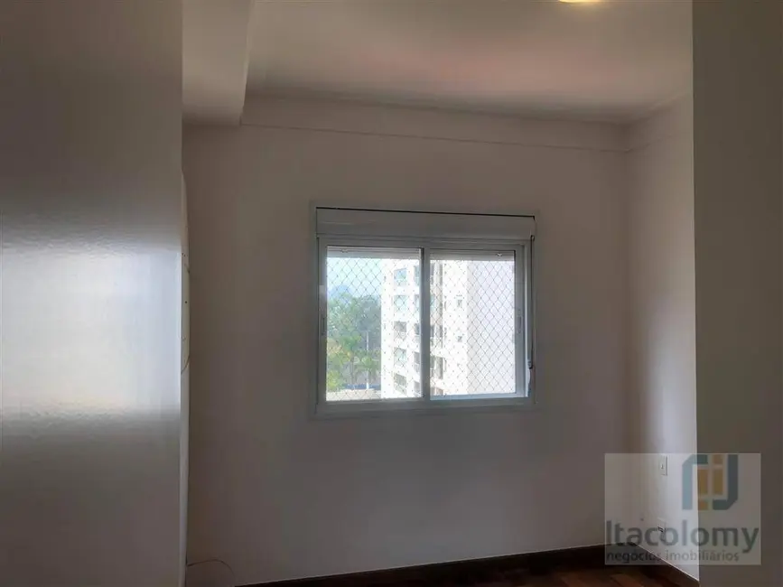 Apartamento com 3 quartos para alugar, 158m2 em Santana De Parnaiba - SP - imagem 9 Foto 9 de Apartamento com 3 quartos para alugar, 158m2 em Santana De Parnaiba - SP