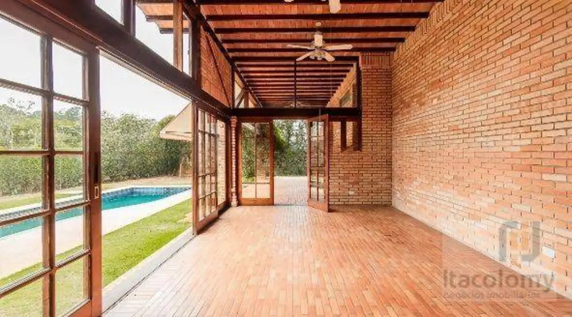 Foto 3 de Casa de Condomínio com 5 quartos à venda e para alugar, 807m2 em Barueri - SP