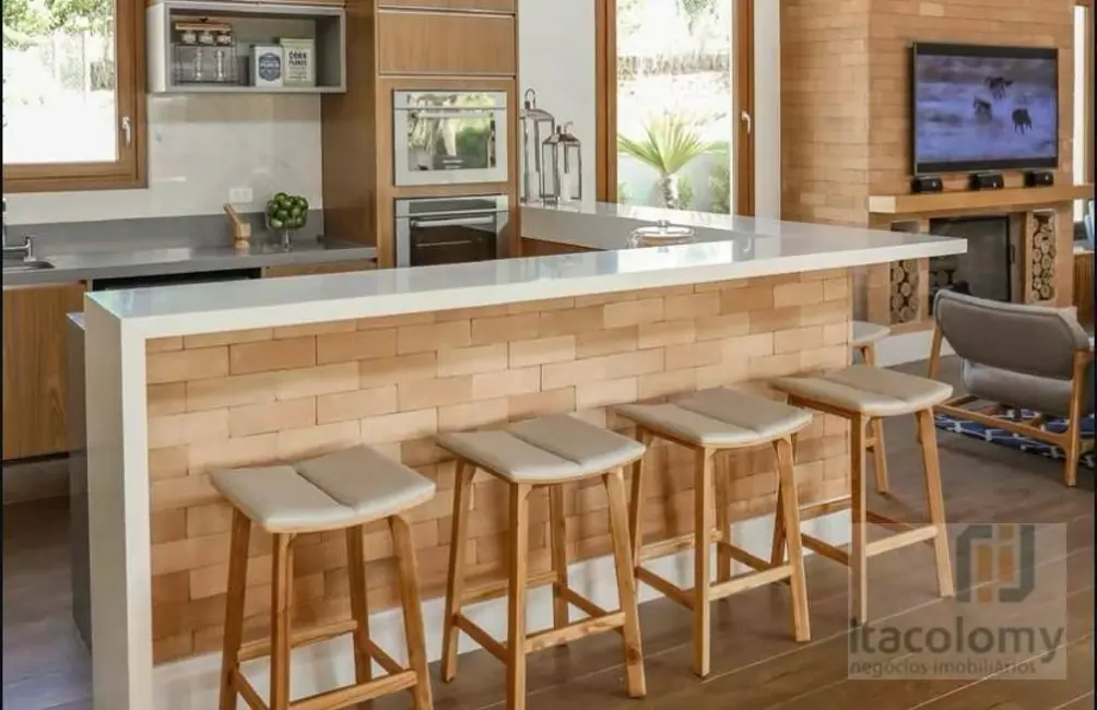 Foto 3 de Casa de Condomínio com 5 quartos à venda, 12000m2 em Ibiuna - SP