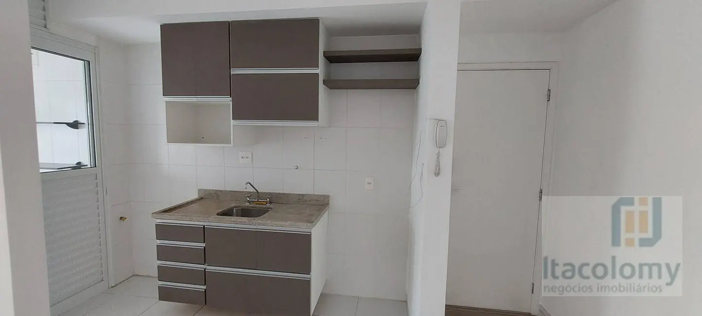 Foto 3 de Apartamento com 2 quartos à venda e para alugar, 82m2 em Alphaville Empresarial, Barueri - SP