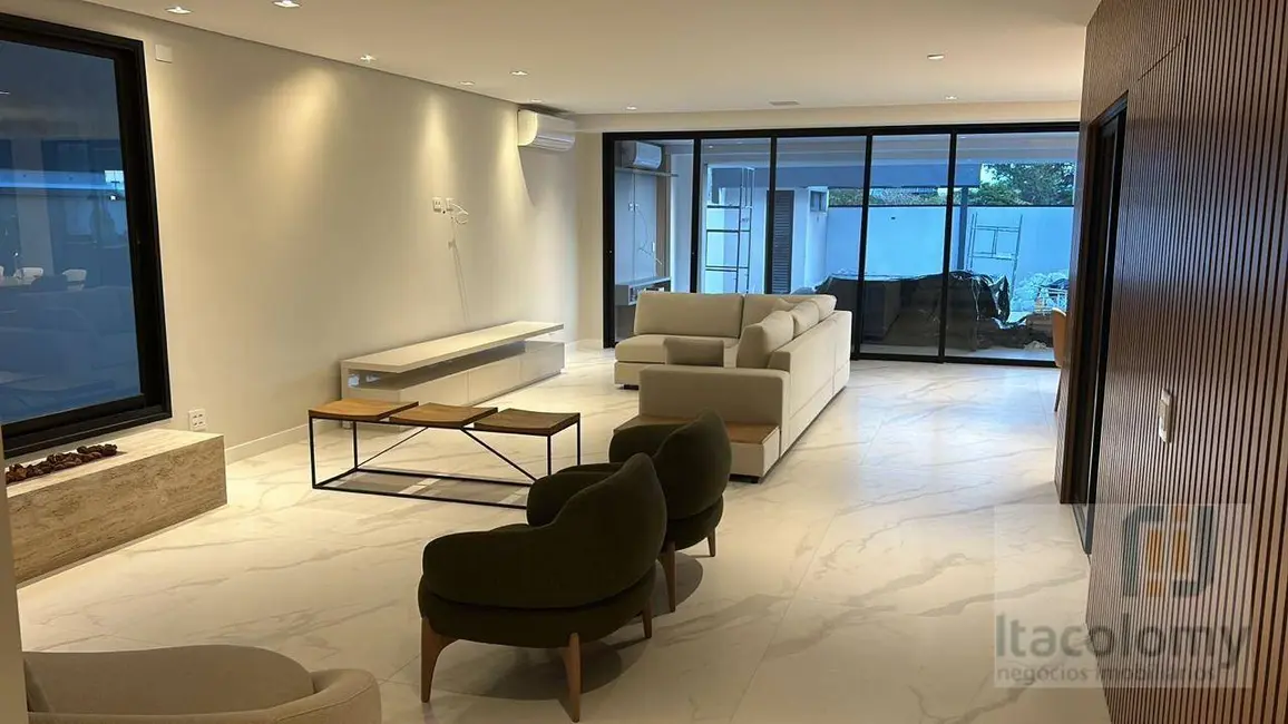 Foto 9 de Casa de Condomínio com 4 quartos à venda, 600m2 em Santana De Parnaiba - SP