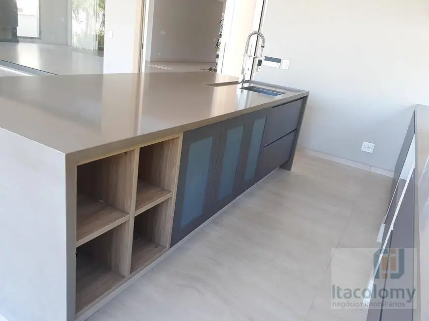 Casa de Condomínio com 5 quartos à venda, 870m2 em Santana De Parnaiba - SP - imagem 8 Foto 8 de Casa de Condomínio com 5 quartos à venda, 870m2 em Santana De Parnaiba - SP