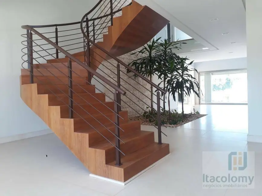 Foto 5 de Casa de Condomínio com 5 quartos à venda, 870m2 em Santana De Parnaiba - SP