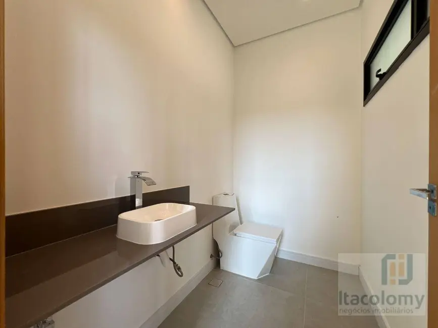 Foto 8 de Casa de Condomínio com 3 quartos à venda, 384m2 em Sítio do Rosário, Santana De Parnaiba - SP