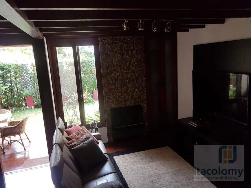 Foto 5 de Casa de Condomínio com 3 quartos à venda, 200m2 em Santana De Parnaiba - SP