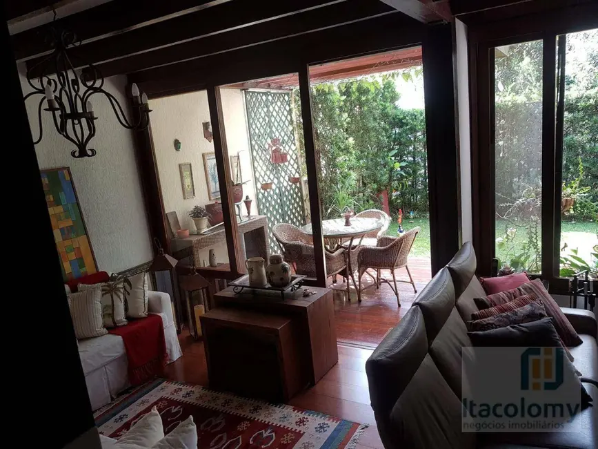 Foto 6 de Casa de Condomínio com 3 quartos à venda, 200m2 em Santana De Parnaiba - SP