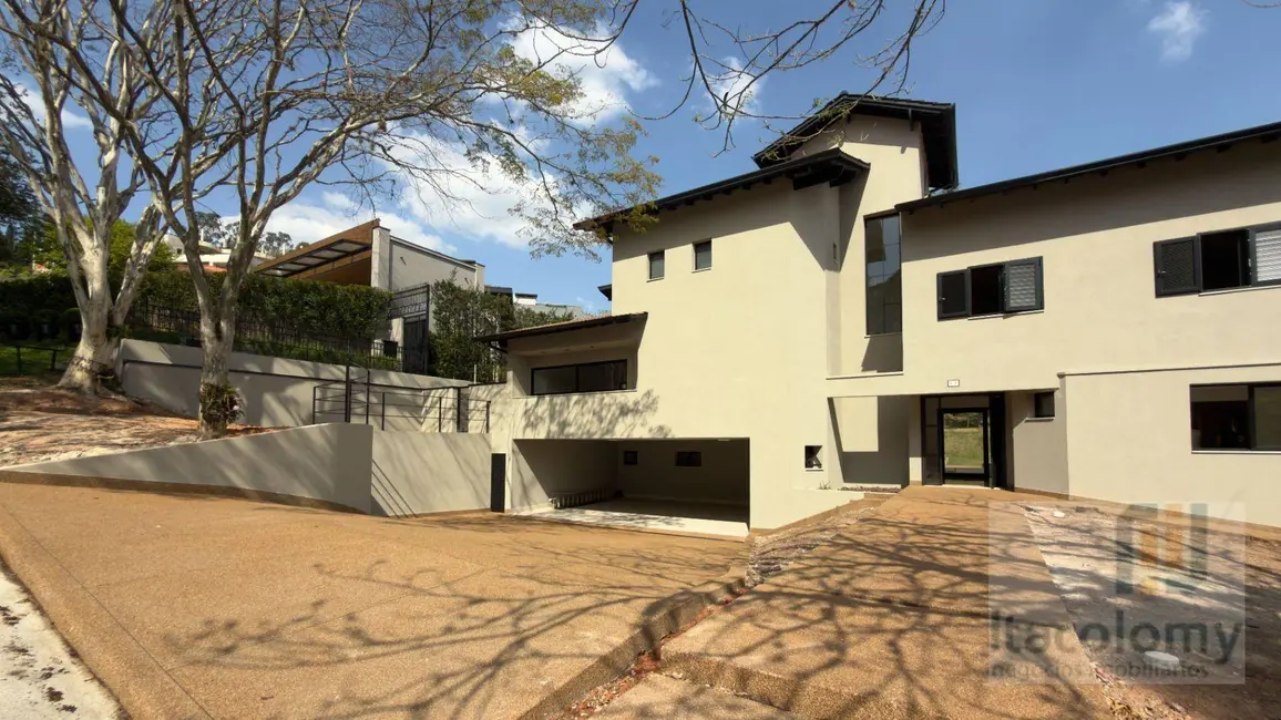 Foto 2 de Casa de Condomínio com 4 quartos para alugar, 1479m2 em Santana De Parnaiba - SP