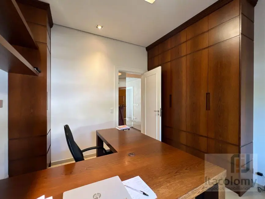 Foto 7 de Casa de Condomínio com 4 quartos à venda, 560m2 em Santana De Parnaiba - SP