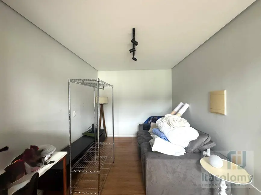 Foto 8 de Apartamento com 3 quartos para alugar, 98m2 em Tamboré, Santana De Parnaiba - SP