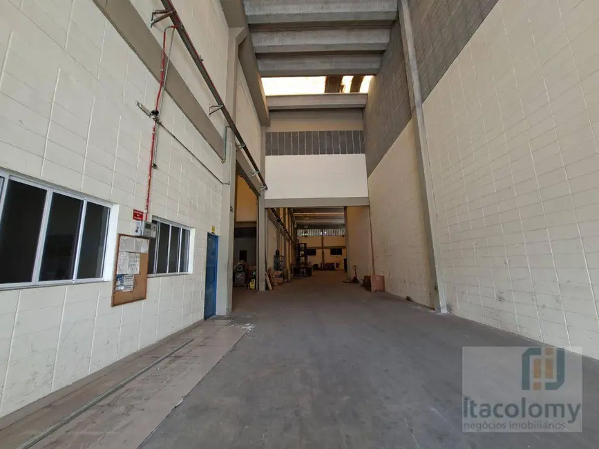 Foto 9 de Armazém / Galpão para alugar, 1200m2 em Jardim do Luar (Fazendinha), Santana De Parnaiba - SP