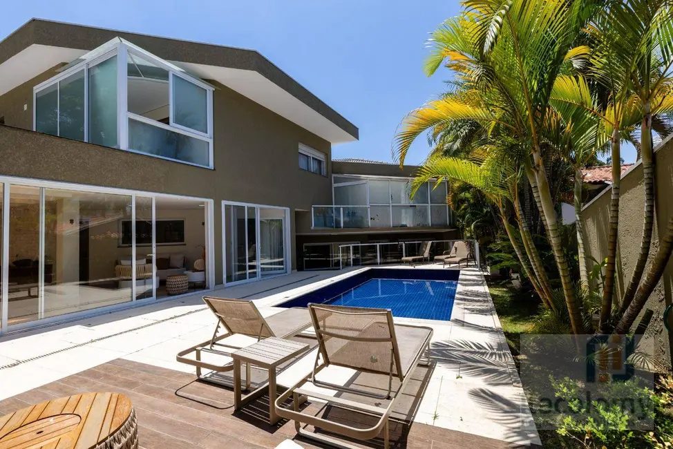 Foto 2 de Casa de Condomínio com 5 quartos à venda e para alugar, 621m2 em Barueri - SP