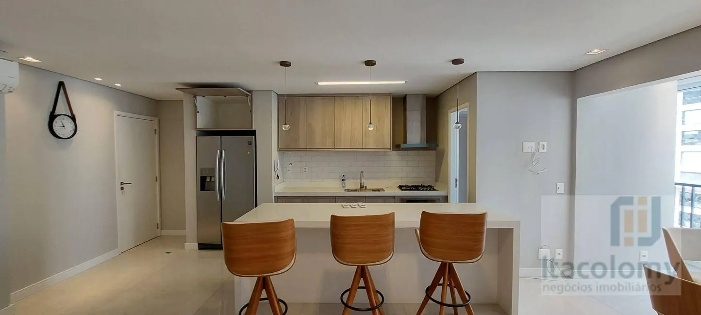 Apartamento com 2 quartos para alugar, 110m2 em Alphaville Empresarial, Barueri - SP - imagem 4 Foto 4 de Apartamento com 2 quartos para alugar, 110m2 em Alphaville Empresarial, Barueri - SP