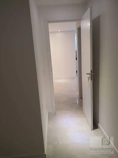 Foto 2 de Apartamento com 1 quarto para alugar, 67m2 em Empresarial 18 do Forte, Barueri - SP