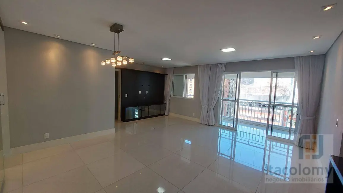 Apartamento com 2 quartos para alugar, 97m2 em Alphaville Industrial, Barueri - SP - imagem 2 Foto 2 de Apartamento com 2 quartos para alugar, 97m2 em Alphaville Industrial, Barueri - SP