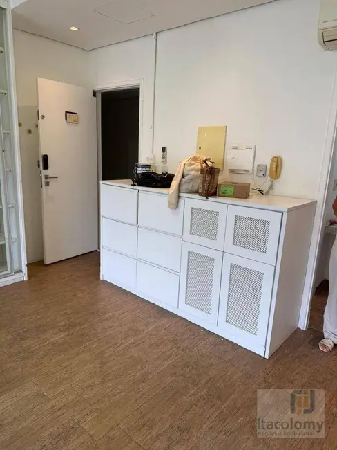 Sala Comercial para alugar, 53m2 em Alphaville Conde II, Barueri - SP - imagem 3 Foto 3 de Sala Comercial para alugar, 53m2 em Alphaville Conde II, Barueri - SP