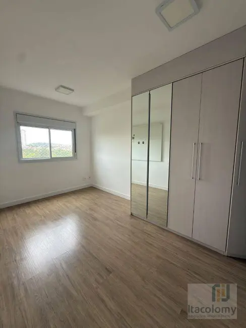 Apartamento com 2 quartos para alugar, 74m2 em Alphaville Empresarial, Barueri - SP - imagem 6 Foto 6 de Apartamento com 2 quartos para alugar, 74m2 em Alphaville Empresarial, Barueri - SP