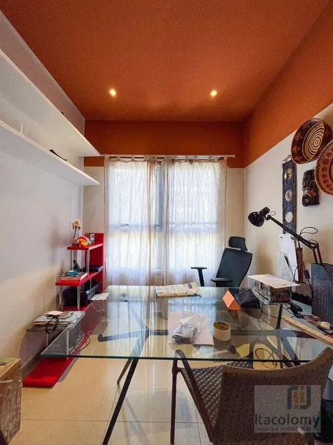 Foto 9 de Casa de Condomínio com 4 quartos à venda e para alugar, 450m2 em Santana De Parnaiba - SP