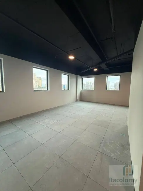 Foto 1 de Sala Comercial para alugar, 70m2 em Alphaville Industrial, Barueri - SP