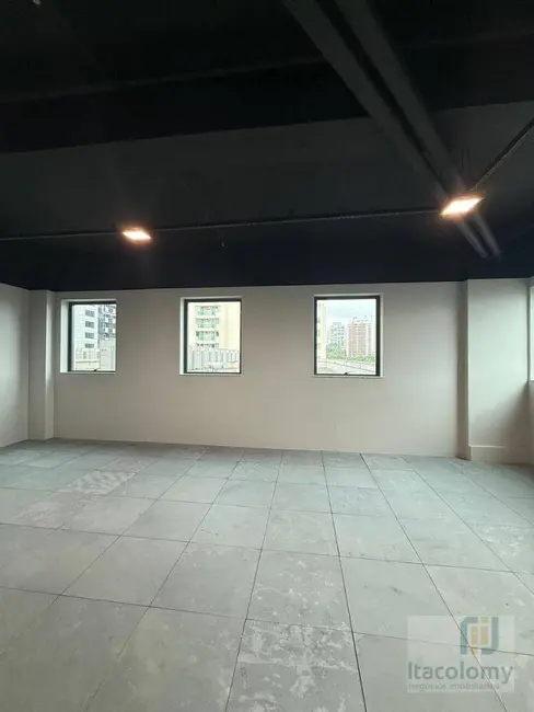 Foto 6 de Sala Comercial para alugar, 70m2 em Alphaville Industrial, Barueri - SP