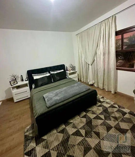 Foto 7 de Casa de Condomínio com 4 quartos à venda, 385m2 em Santana De Parnaiba - SP