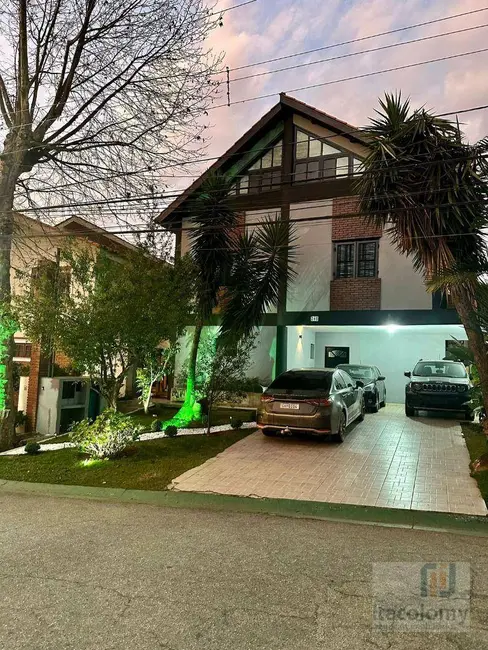 Foto 1 de Casa de Condomínio com 4 quartos à venda, 385m2 em Santana De Parnaiba - SP