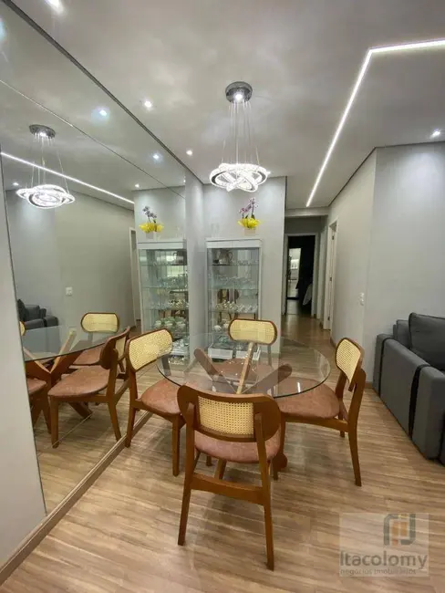 Foto 3 de Apartamento com 2 quartos para alugar, 57m2 em Jardim Iracema, Barueri - SP