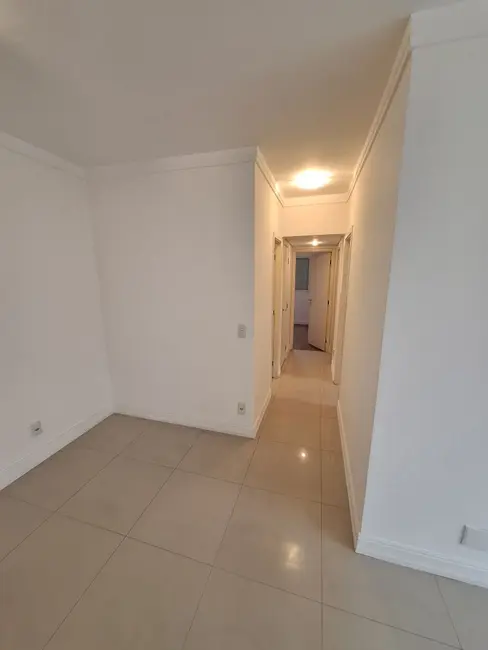 Apartamento com 3 quartos para alugar, 77m2 em Alphaville Industrial, Barueri - SP - imagem 8 Foto 8 de Apartamento com 3 quartos para alugar, 77m2 em Alphaville Industrial, Barueri - SP