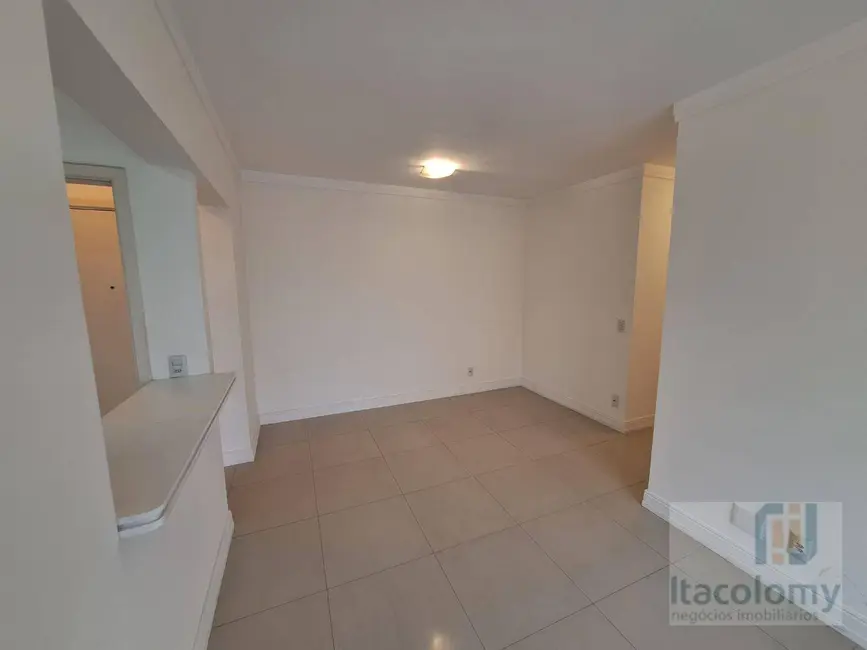 Foto 2 de Apartamento com 3 quartos para alugar, 77m2 em Alphaville Industrial, Barueri - SP