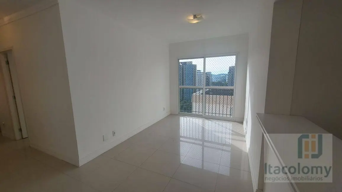 Foto 2 de Apartamento com 3 quartos para alugar, 77m2 em Alphaville Industrial, Barueri - SP