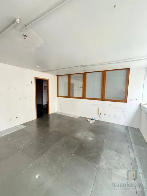 Foto 5 de Sala Comercial para alugar, 133m2 em Jardim Professor Benoá, Santana De Parnaiba - SP