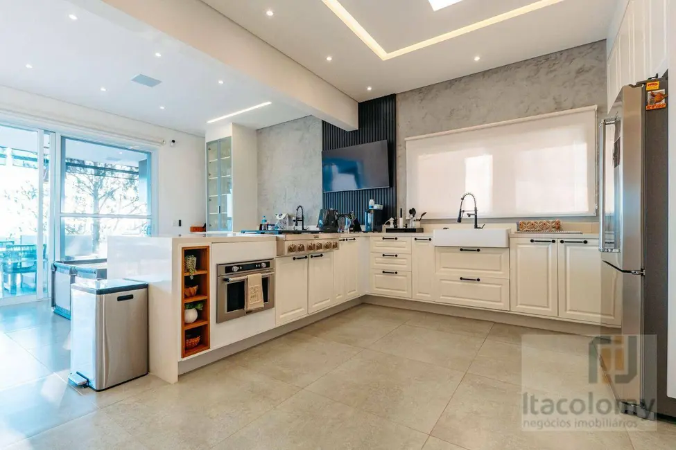 Foto 7 de Casa de Condomínio com 4 quartos à venda, 360m2 em Santana De Parnaiba - SP