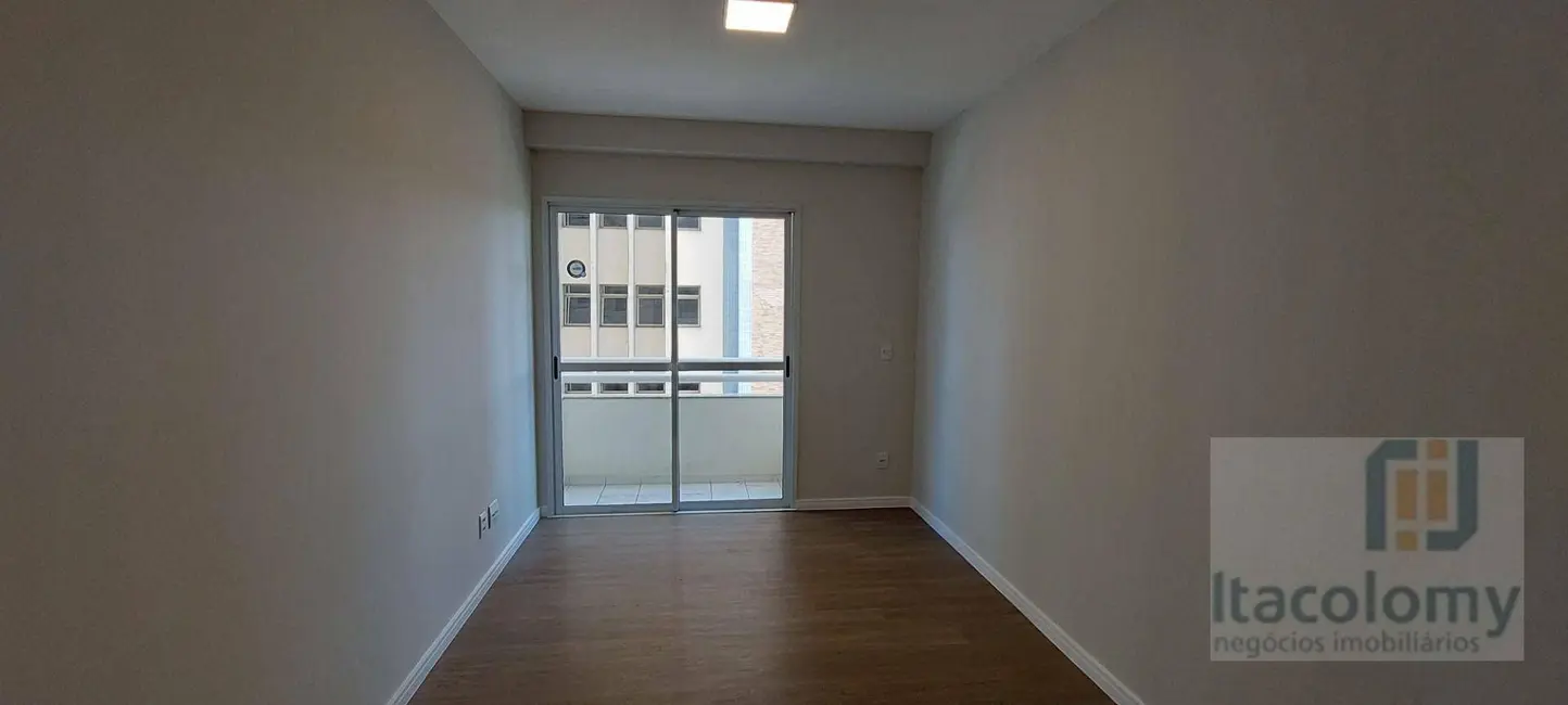 Foto 8 de Apartamento com 3 quartos para alugar, 86m2 em Alphaville Industrial, Barueri - SP