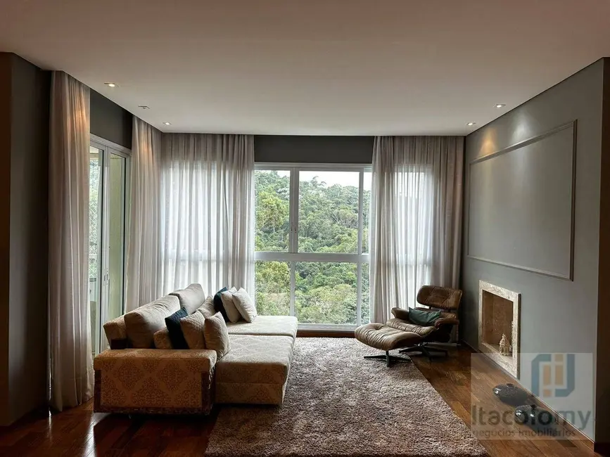 Foto 4 de Apartamento com 4 quartos à venda, 367m2 em Santana De Parnaiba - SP