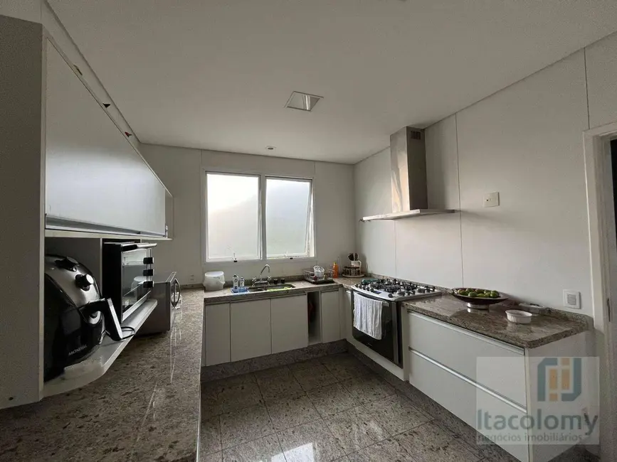 Foto 8 de Apartamento com 4 quartos à venda, 367m2 em Santana De Parnaiba - SP