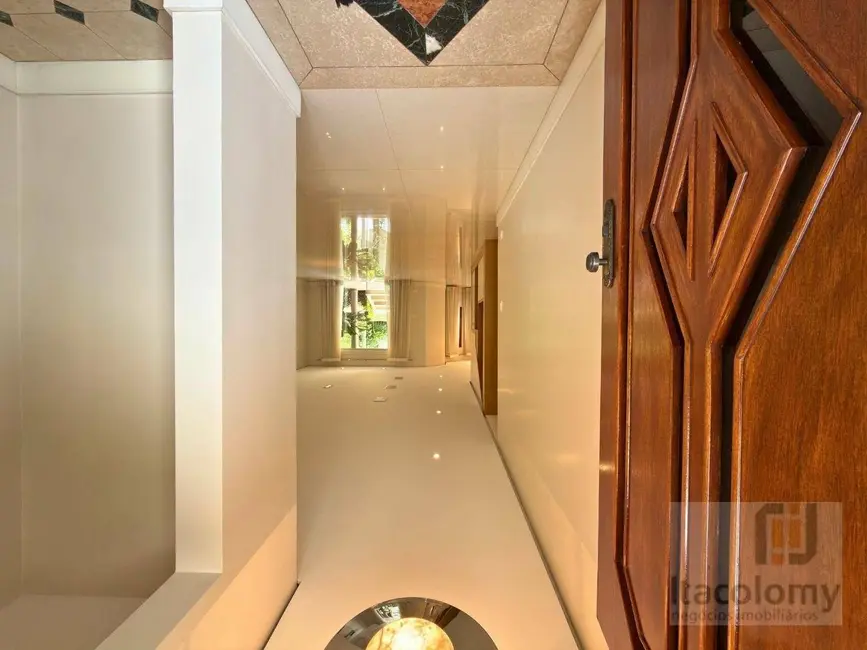 Foto 6 de Casa de Condomínio com 3 quartos à venda, 490m2 em Santana De Parnaiba - SP