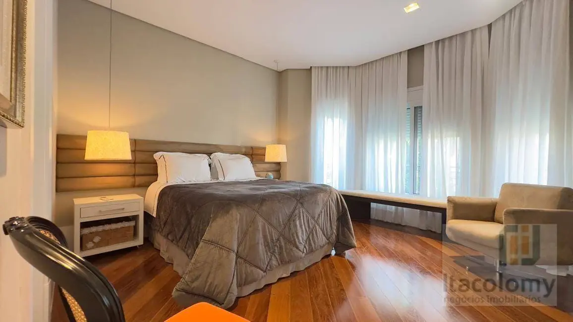 Foto 9 de Casa de Condomínio com 4 quartos à venda e para alugar, 1056m2 em Tamboré, Santana De Parnaiba - SP