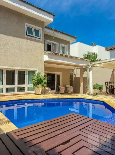 Casa de Condomínio com 4 quartos à venda, 377m2 em Santana De Parnaiba - SP - imagem 2 Foto 2 de Casa de Condomínio com 4 quartos à venda, 377m2 em Santana De Parnaiba - SP