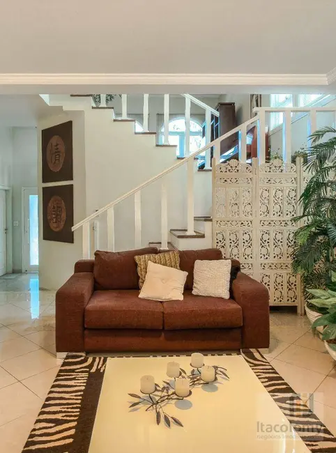 Casa de Condomínio com 4 quartos à venda, 377m2 em Santana De Parnaiba - SP - imagem 9 Foto 9 de Casa de Condomínio com 4 quartos à venda, 377m2 em Santana De Parnaiba - SP