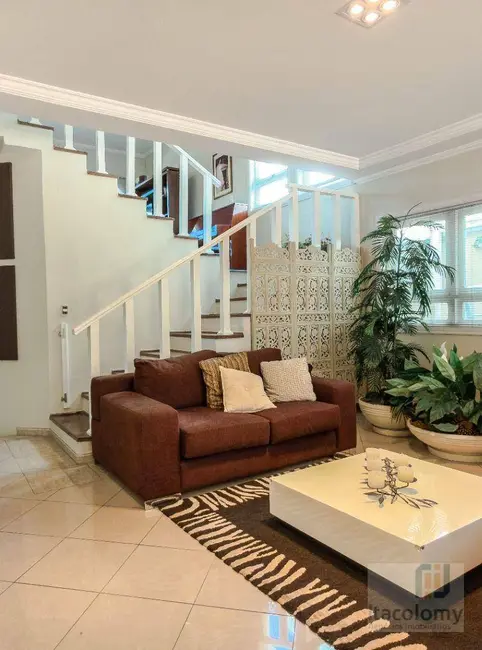 Casa de Condomínio com 4 quartos à venda, 377m2 em Santana De Parnaiba - SP - imagem 3 Foto 3 de Casa de Condomínio com 4 quartos à venda, 377m2 em Santana De Parnaiba - SP